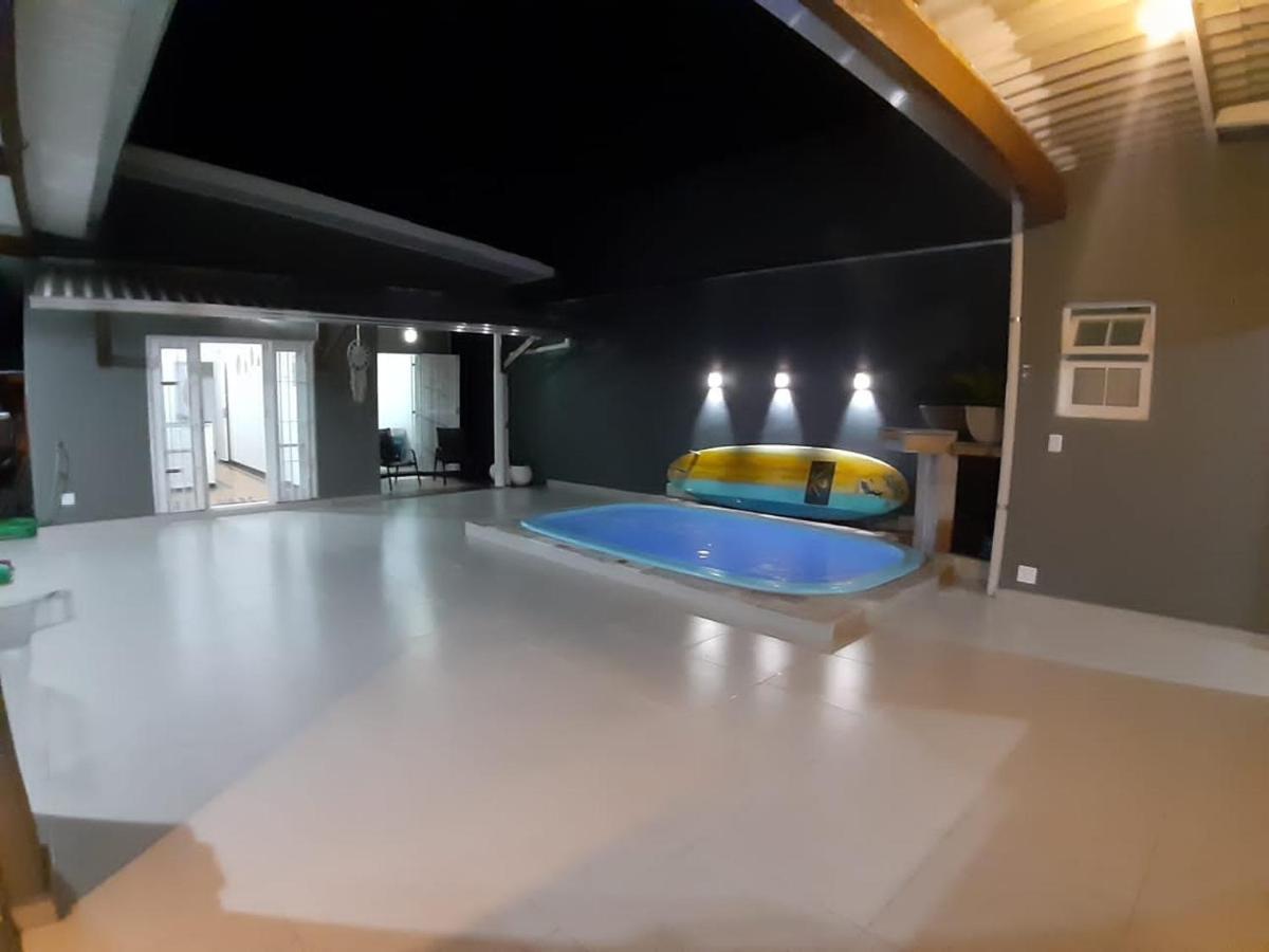 Casa Com Piscina, Confortavel E Otima Localizacao อิตันญาเอม ภายนอก รูปภาพ