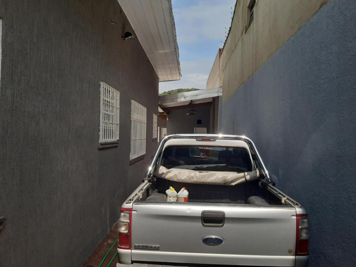Casa Com Piscina, Confortavel E Otima Localizacao อิตันญาเอม ภายนอก รูปภาพ
